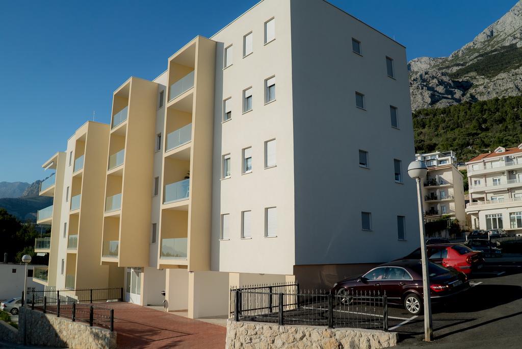 Apartmani Ruzica Makarska Ngoại thất bức ảnh