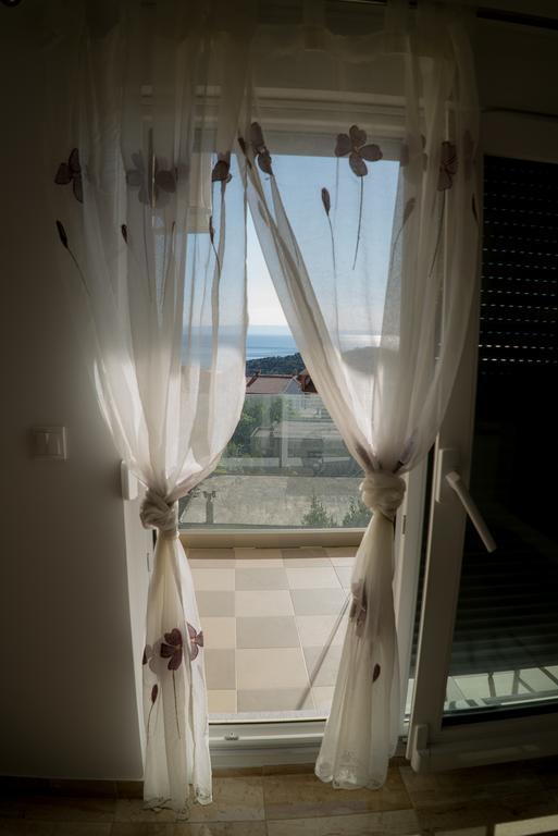 Apartmani Ruzica Makarska Ngoại thất bức ảnh