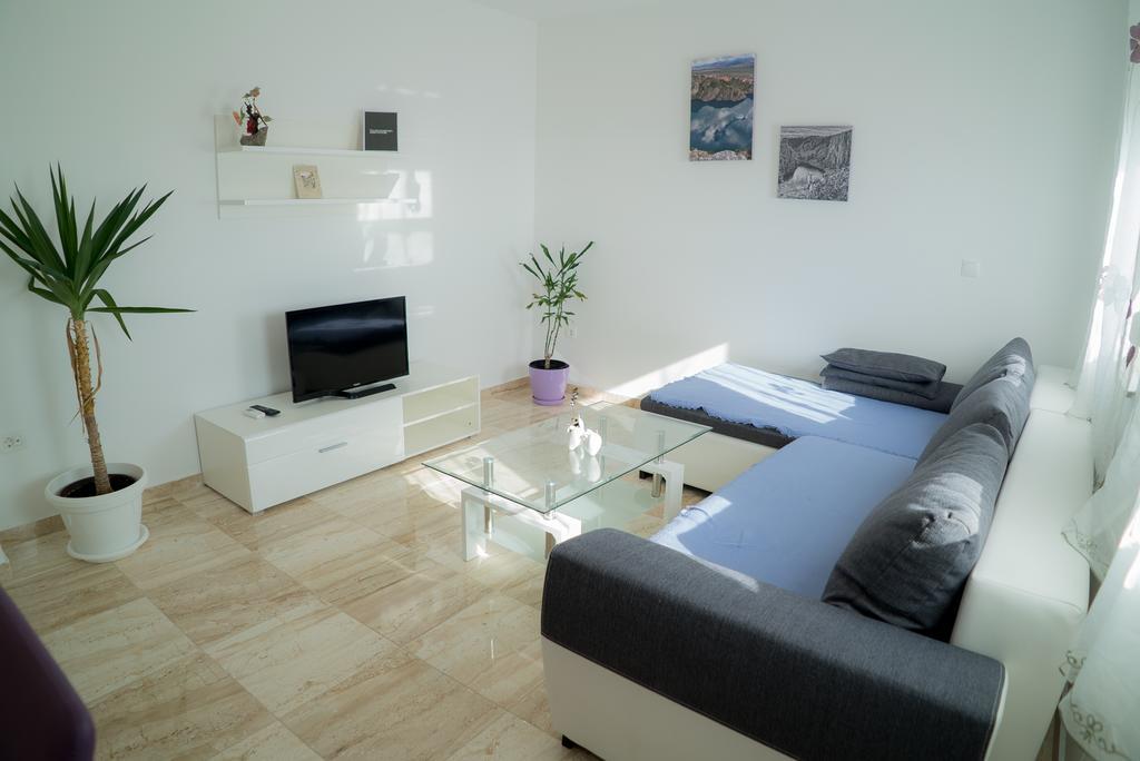 Apartmani Ruzica Makarska Ngoại thất bức ảnh
